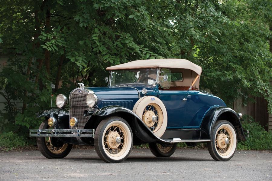  Ford Model A DeLuxe Roadster 1930 года  (фото 22 из 33)